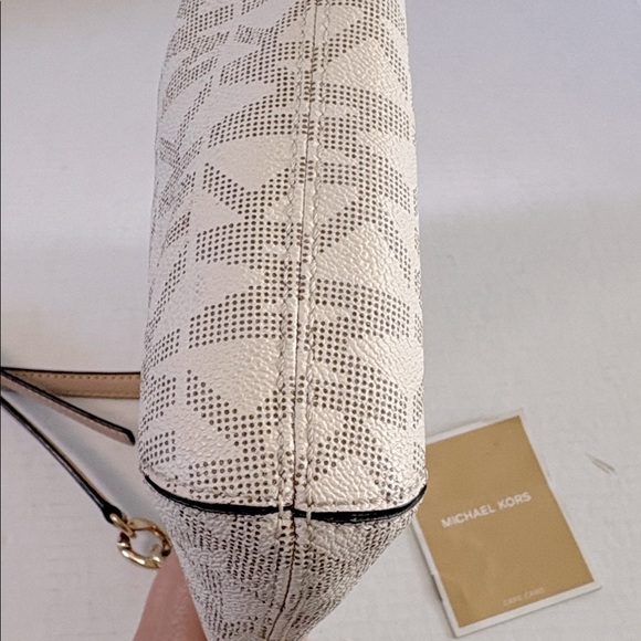 Michael Kors Jet Set Convertible Shoulder Crossbody Bag/COA - Picture 10 of 15